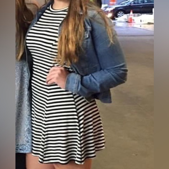 Old Navy Striped Dress - Picture 4 of 4